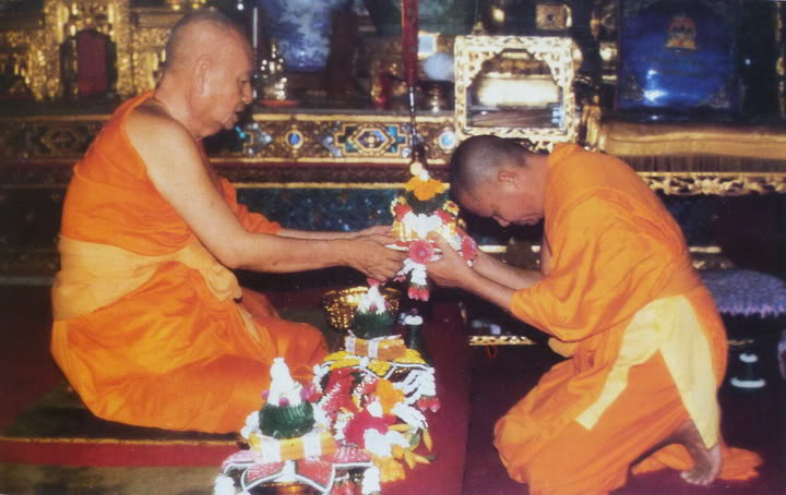 ประวัติ พระเทพญาณมงคล วิ. (เสริมชัย ชยมงฺคโล) หลวงป๋า อดีตเจ้าอาวาสวัดหลวงพ่อสดธรรมกายาราม เข้าพบหลวงพ่อพระภาวนาโกศลเถร (วีระ คณุตฺตโม)